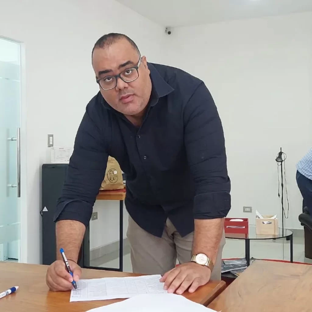 Elecciones de Adompretur 2025 Sarah Hernández Electa Presidenta para el Período 2025-2027