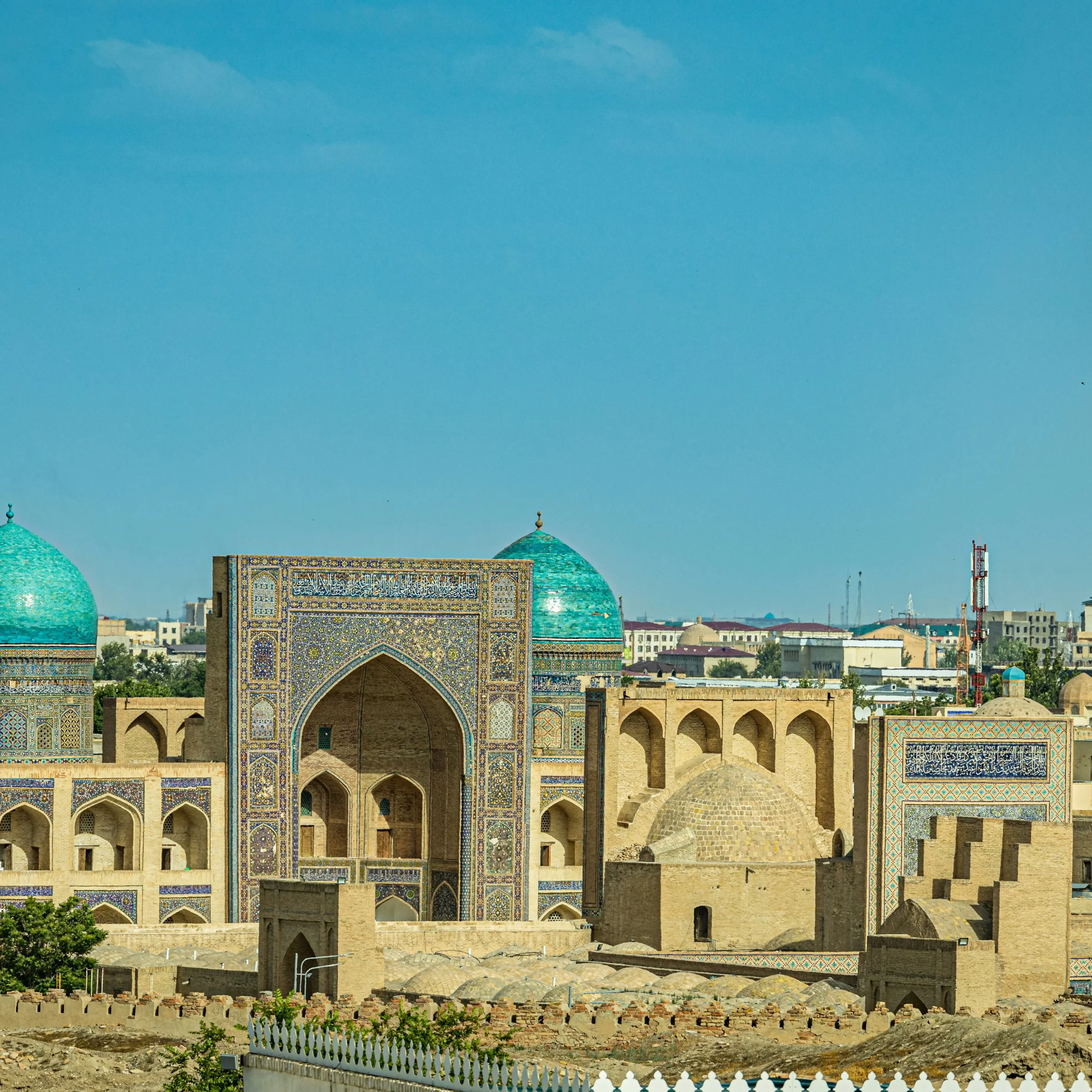 Uzbekistan ciudades oro cuentos árabes Descubre Samarcanda y Bujará